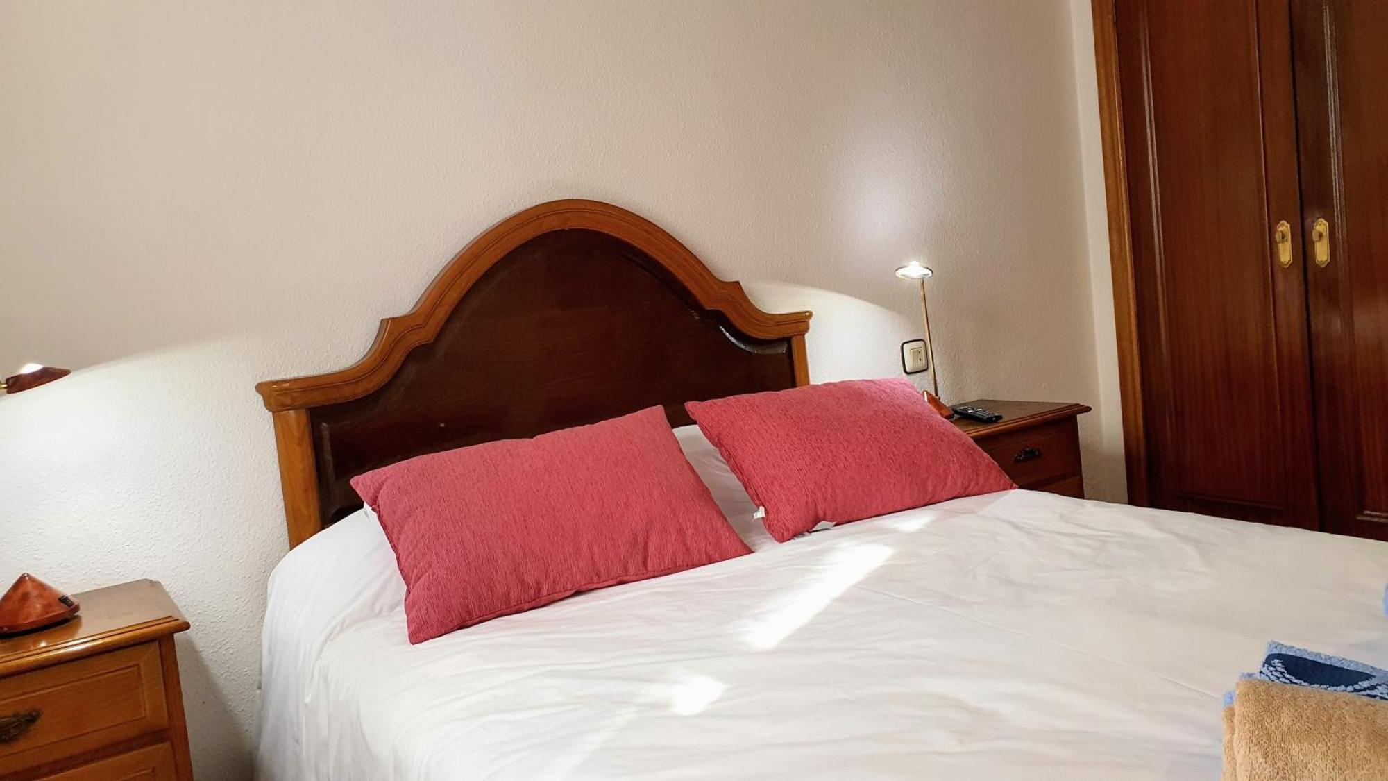 Apartamento Vacacional La Rula 利亚内斯 外观 照片